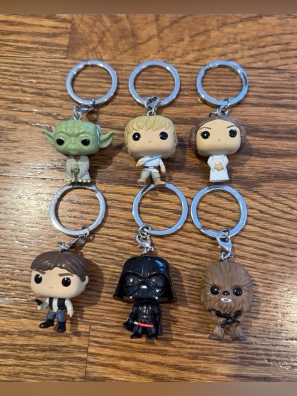 Set of 6 Star Wars funko keychains